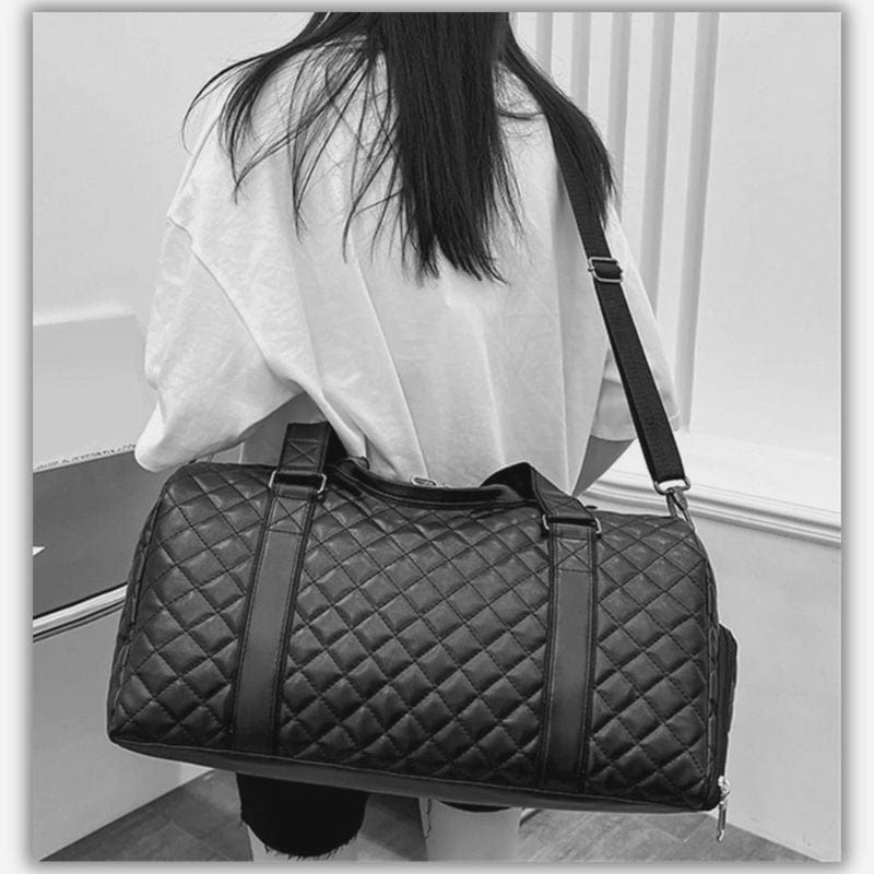 Sac de voyage femme simili cuir Noir Dailysac